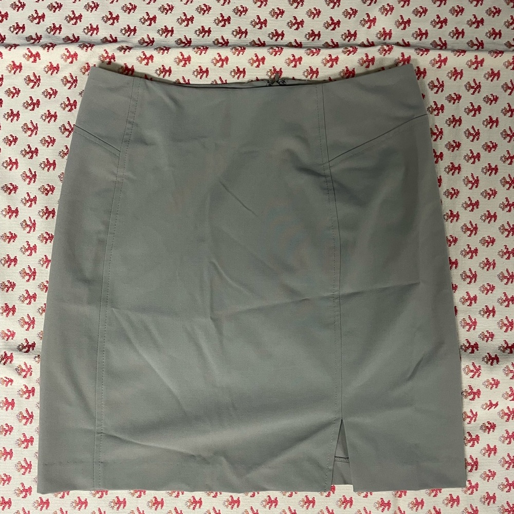 THE LIMITED beige skirt
